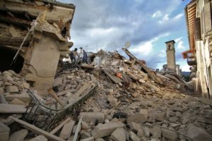 terremoto-di-magnitudo-6-0-devasta-il-centro-italia-le-immagini-di-amatrice-distrutta